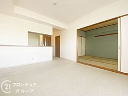 グランプレステージ明石西　中古マンション 3LDKのリビング/ダイニング