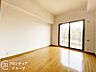 寝室：お客様にあった住宅ローンをご提案させていただきます
