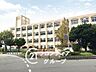 周辺：神戸市立南落合小学校 徒歩8分。 590m