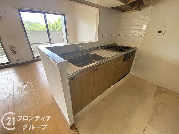 キッチンを拡大表示