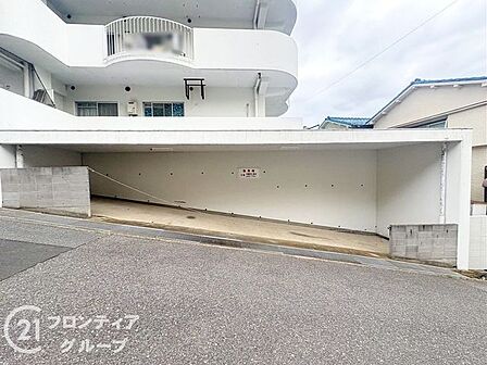 写真だけではわからない採光・広さ・周辺環境の実感は、実際に足を運んでみることが一番です。ご見学はいつでもご予約いただけます