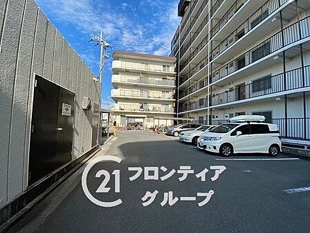 住宅購入の流れや必要な手続きについて、順を追ってご説明しています。はじめての方でも安心してご相談いただける環境を整えています