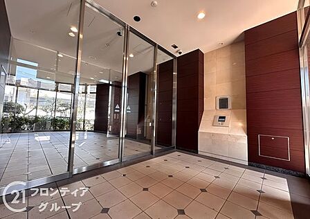 マイホームは一生に一度の大きな買い物だからこそ、納得いくまで情報を集めてほしいと思います。疑問はどんどんスタッフにぶつけてください