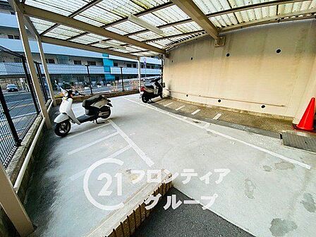 エリアの特性や周辺環境についての情報提供も行っています。物件だけでなく、地域の暮らしやすさも含めてご確認いただけます