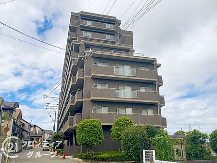 住宅購入の流れや必要な手続きについて、順を追ってご説明しています。はじめての方でも安心してご相談いただける環境を整えています