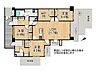 間取り：専用庭付きの1階住戸。約21.7帖のLDKと各室収納を備えたゆとりのある3SLDKです。