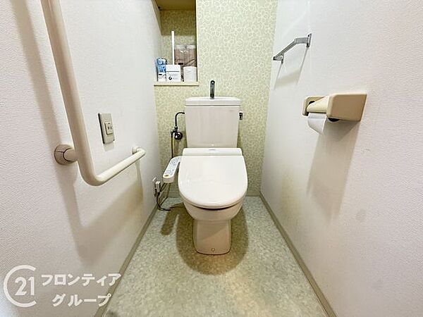 トイレを拡大表示