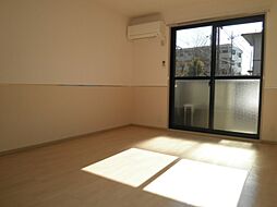 ホワイトヴュー弐番館 1階2LDKのリビング/ダイニング