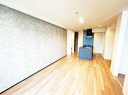 メゾン　デラーブル大宮