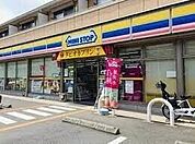 ミニストップ鉄道博物館前店 756m