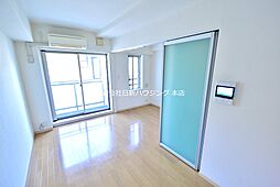 ベルアルシェ東高円寺 1LDKのリビング/ダイニング