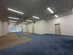 森川ビル（居抜会議室残置／耐震補強済／天高2.96m）