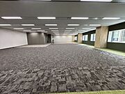 【Ｂ区画】【デザインセットアップオフィス】受付・会議室等内装造作済／画像の執務室デスク設置無し／別区画の参考画像・イメージパース含む。