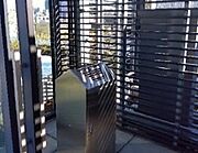 ●屋上テラス（テナント共用）／喫煙所有