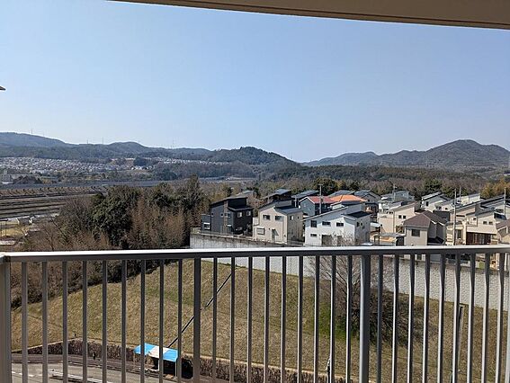 ベランダからの...