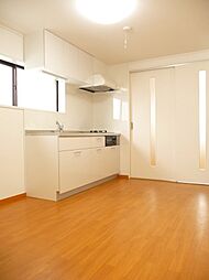 ファミール代田 202 1階2DKのリビング/ダイニング