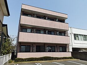 サンライズ 301 ｜ 茨城県取手市白山3丁目5番17（賃貸マンション1R・3階・30.00㎡） その1