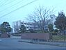 周辺：堅田小学校まで1600メートル