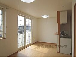 ツイン・アヴニール壱号館 202 2階1LDKのリビング/ダイニング