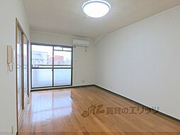 JR東海道・山陽本線 野洲駅 徒歩2分の賃貸マンション 5階2LDKのリビング/ダイニング