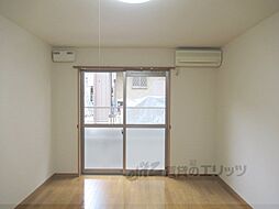 カーペンターハウスI 102 1階1Kのリビング/ダイニング