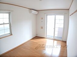 フロントパークこうかIII 1階2DKのリビング/ダイニング