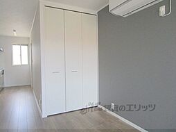 メゾン・ド・リヴィエール 2階ワンルームのリビング/ダイニング