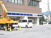ローソン　彦根郵便局前店まで1300メートル