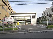 滋賀銀行 堅田駅前支店まで830メートル