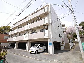 プレザント  ｜ 福岡県北九州市八幡西区折尾1丁目（賃貸マンション1LDK・3階・37.12㎡） その1