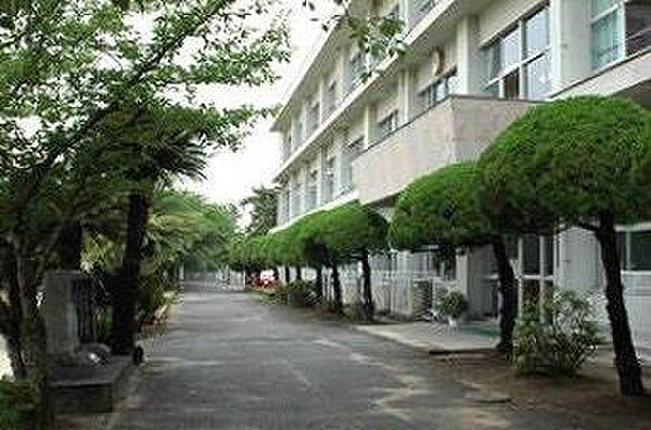 画像3:芦屋町立芦屋東小学校(420m)