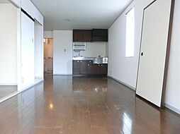 ホワイトピアB 2LDKの写真