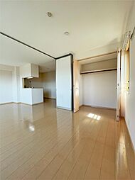 ヒーリングＫ 3階2LDKのリビング/ダイニング