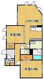 ロイヤルパーク本城 2階