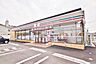 周辺：セブンイレブン八幡大浦1丁目店(550m)