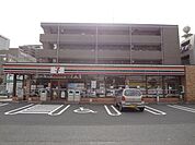 セブン‐イレブン／八幡筒井町店(428m)
