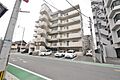 クレスト直方駅前