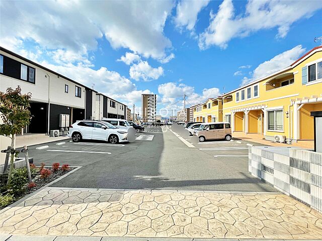 8 / 14