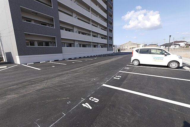 10 / 17