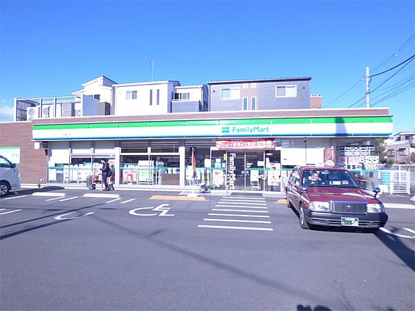 画像22:ファミリーマート 戸田喜沢店（413m）