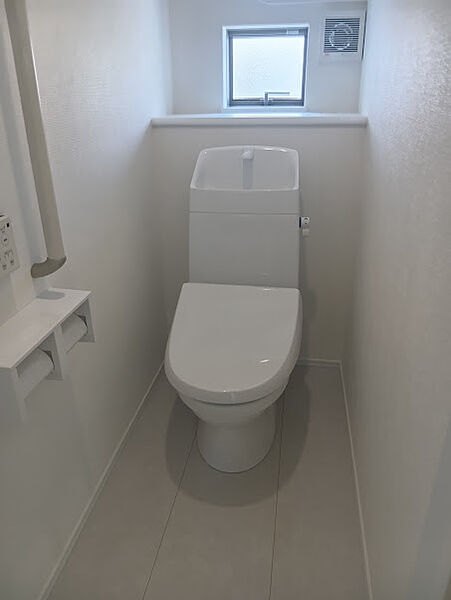 トイレを拡大表示