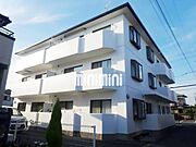 重厚感のある建物です。