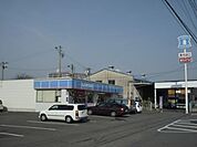 コンビニ「ローソンまで350m」