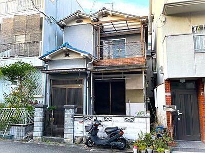 外観：外観　南向き　閑静な住宅地です