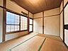 和室：2階手前和室6帖