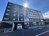 周辺：幕張病院まで徒歩13分 2022年開院のまだまだ新設の病院。木曜日以外は午前診療がメインの内科。