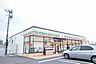 周辺：セブンイレブン 八幡陣原4丁目店（430m）