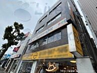 東京都世田谷区上用賀6丁目33-22：物件画像／株式会社　ライヴェックス