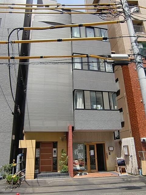 1 / 3