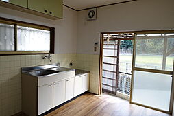 岩出市西野戸建 3DKのリビング/ダイニング